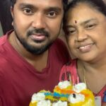 Bala Saravanan Instagram – என் தேவதையே….
Wishing you a very Happiesttt birthday my dear Amma….Love u Mom Dad ❤️❤️❤️