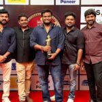 Bala Saravanan Instagram – Thank you so much @anandavikatan for the #BESTWEBSERIES2022 Vikatan Award for our #VILANGU
Vilangai ithanai peria vetrihalai adaya vaitha makkalukum media nanbarhal anaivarukum 
Manamaarndha nandrihal pala 
🙏🏾🙏🏾🙏🏾🙏🏾🙏🏾
Maaberum magizhchiiii 
Nandri iraiva❤️❤️❤️