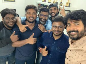 Bala Saravanan Instagram - The first pic after the first show of our #DON ❤️❤️❤️
@sivakarthikeyan @dir_cibi @kalai_arasu_p @rjvijayofficial @nagooranramachandran @bhaskaran_dop @sivaangi.krish @anirudhofficial @skprodoffl @lyca_productions @redgiantmovies_
