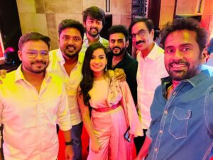 Bala Saravanan Instagram - #Donsuccessmeet 
@sivakarthikeyan @dir_cibi @manobalammahadevan @sivaangi.krish @rjvijayofficial @bhaskaran_dop @nagooranramachandran @skprodoffl @lyca_productions @redgiantmovies_