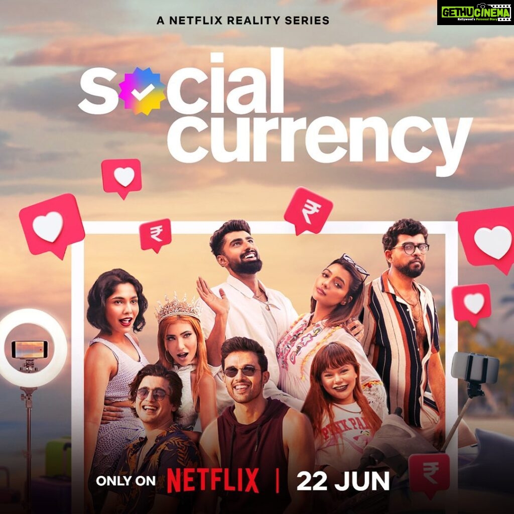 Bhavin Bhanushali Instagram - Suna hai ki “Paisa Bolta Hai” par yahan toh sirf Social Influence ka bol bala hai! Hold your bets as #SocialCurrency is releasing on 22nd June, only on Netflix! @solproductions_ @fazila_sol @kamnamenezes #SanvariAlaghNair @showrunnerchad @meghanabadola @the_parthsamthaan @bhavin_333 thatindianchick_ @mridulmadhok @rowhi_rai @kuchbhimehta @ruhisingh12 @sakshichopraa #socialcurrencyonnetflix #socialcurrency