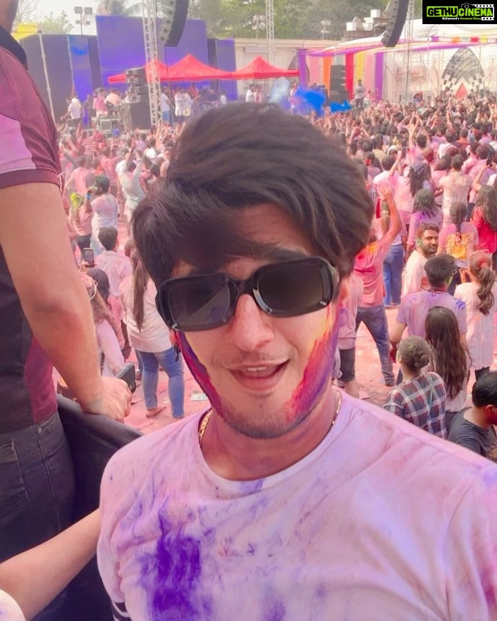 Bhavin Bhanushali Instagram - Happy Holi ❤