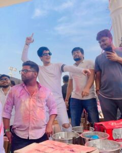 Bhavin Bhanushali Instagram - Happy Holi ❤️