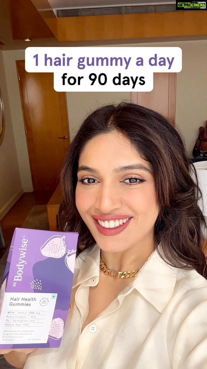Bhumi Pednekar Instagram - I donβt stress about hair fall and you know why? ππ» My favourite hair gummies π¬ from Be Bodywise help reduce hair fall and strengthen my hair from within ππ»ββοΈ And the best part? They are so tasty!!! ππ #workswithyourbody #ad