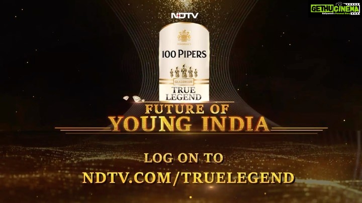 Bhumi Pednekar Instagram - #Collaboration @100pipersindia & @NDTV are celebrating #TrueLegends who have made a real, positive impact on the world and I would like to nominate @afrozshah_ . He is an Indian environmental activist and lawyer from Mumbai. He is best known for organizing the world’s largest beach clean-up project, which has grown into a movement that has inspired people around the world to clean up their surrounding environment and in my opinion, he is a #TrueLegend Share these stories of such #TrueLegends around you by logging on to http://bit.ly/3EoKl80 #100Pipers #BeRememberedForGood #truelegend #sponsored