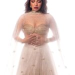 Bhumi Pednekar Instagram – Golden Dream @shantanunikhil
Styled @manishamelwani
❤️ #OutTakes