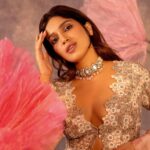 Bhumi Pednekar Instagram - @khushmag . . . Editor-in-chief: Sonia Ullah (@Sonia_Ullah) Wardrobe: Mrunalini Rao (@MrunaliniRao) Jewellery: Dhirsons Jewellers (@dhirsons_jewellers) Photographer: Vansh Virmani (@VanshVirmani) Creative Director: Manni Sahota (@Mannisahota_) Fashion Editor: Vikas Rattu (@Vikas_r) Fashion Stylist: Tanishq Malhotra (@TanishqMalhotraa) Makeup: Sonik Sarwate (@sonicsmakeup) Hair: Seema Khan (@hairstories_byseema) Interview by: Nupur Sarvaiya (@nupursarvaiya) Set Execution: Phoolandevi Events (@phoolandevievents) Production coordination: April Studios (@april.studios) Studio Courtesy: Go Studios (@gostudio.in) Styling Assistants: Bhavya Jain, Archita Elwadhi, Farheen Kaur & Garima Artist Talent Management: YRF (@Yashrajfilmstalent)