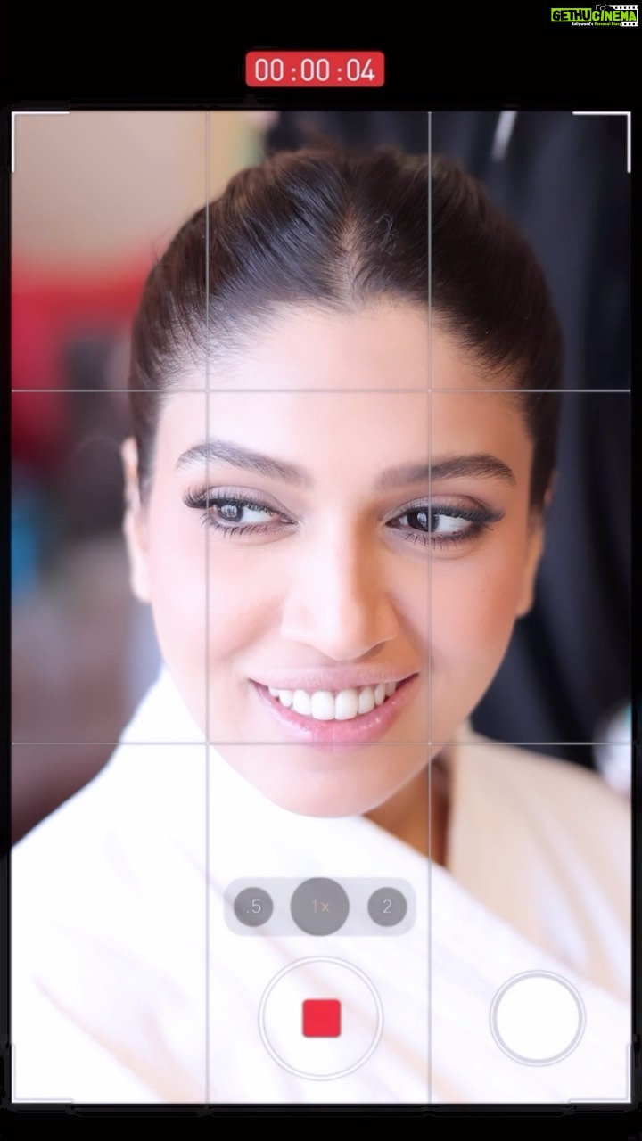 Bhumi Pednekar Instagram - Most times while getting ready, I do some really strange things part 1 😂🫢 . . . Styled by @chandiniw assisted by @sanyakapoor Makeup @sonicsmakeup Hair @hairstories_byseema Video by @aishwaryaa.nayak
