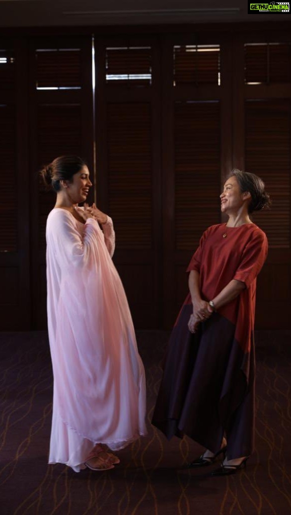 Bhumi Pednekar Instagram - 🚺Advocating for #WomenAtWork 🌏Being vocal about #ClimateAction 🇮🇳Supporting the #SDGs Actor & UNDP India Advocate for #SDGs, @bhumipednekar speaks with @undpinindia Head, Shoko Noda. Read the full interview in #InspiringIndia magazine. LINK IN BIO.