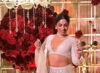 Bhumi Pednekar Instagram - Couldn’t stop twirling 🤍 . . . Wearing @seemagujraldesign Styled by @mohitrai with @shubhi.kumar @teammrstyles Jewellery @curiocottagejewelry