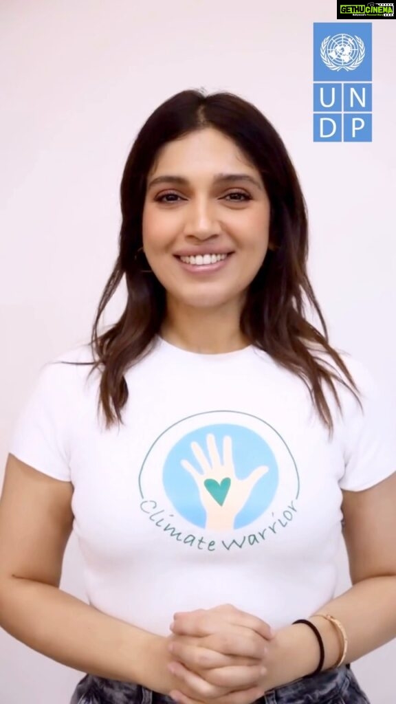 Bhumi Pednekar Instagram - Today is #WorldEnvironmentDay! #DYK? Household-related consumption contribute to 70% of greenhouse gas emissions 🏭 globally 🌏. Actor, Climate Warrior & @undpinindia Advocate for SDGs, @bhumipednekar , has some tips on how each one of us can take #ClimateAction✊. #MissionLiFE
