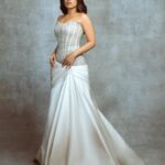 Bhumi Pednekar Instagram – Wore this beautiful couture piece by @ramikadi for my big win last night.
Thank you Rami for always making me look and feel this exceptional 🤍
@rheakapoor can’t ever stop telling you, you’re my 💫
Team
Styled by @rheakapoor along with @chandiniw @manishamelwani @sanyakapoor
Jewels @h.ajoomal
Makeup @sonicsmakeup
Hair @marcepedrozo
Managed by @khandelwal_neha
Clicked by @dinesh_ahuja