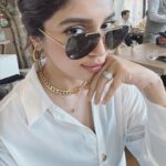 Bhumi Pednekar Instagram - All things I love 😊 #Dxb #Summer