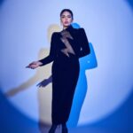 Bhumi Pednekar Instagram - Wore a vintage piece from the @muglerofficial Fall/Winter 1989 collection. Designed by @manfredthierrymugler ♾️ I am in awe of how sustainable-fashion can be so iconic and an absolute game changer! Couldn’t have chosen a better platform to wear this but my first live event with @maccosmeticsindia as their brand ambassador✨ A bit of history, while creating my own history :) Styled by @chandiniw along with @sanyakapoor Makeup @sonicsmakeup Hair @hairstories_byseema Photos #ChandrahasPrabhu Managed @khandelwal_neha @yashrajfilmstalent