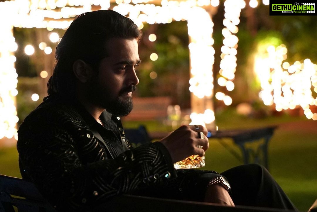 Bhuvan Bam - 1.4 Million Likes - Current mood.