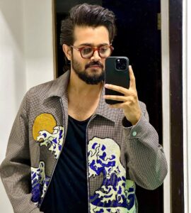 Bhuvan Bam Instagram - Husn ka aashiq Husn ka dushman 😏