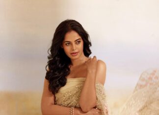Bindu Madhavi Instagram - Faced camera for the first time for my portfolio shoot with Venkatram around 2005 and now to this shoot in 2023😇. Learnt my basics from him n still learning everytime I step in2 his studio, Gratitude🙏🤗❤️ 📸 - @venketramg Styling - @rubyafroz80 Retouching - @disha_dee Makeup - @meera.peace.love Hair - @puii_c_ammy