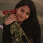 Brigida Instagram - POV: Give me fresh Flowers & old Love🌹 📸 - @you_and_i_studios Shot - @brigida_saga 💫 #valantinesday #valentines #valentine #love #rose #roses #fashion #lifestyle #fashionshoot #actor #actress #tamilcinema #kollywood #cinema #art #artist #artistsoninstagram #asethetic #loveislove #roses #redrose #sunset #dusk #portrait #portraits #brigida #movies #photography #photoshoot #photooftheday #youandistudios