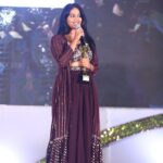 Brigida Instagram - @edison_awards 🥇💕 Got “Dynamic performer of the year ” for #iravinnizhal #chilakkamma Wearing : @kiarainchennai