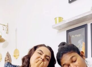 Chaitra Reddy Instagram - When your best friend is pregnant 🙈🥹🧿 Just for fun 😍😂 I love to watch her with her baby bump 😍 @nakshathra_viswanathan ❤️