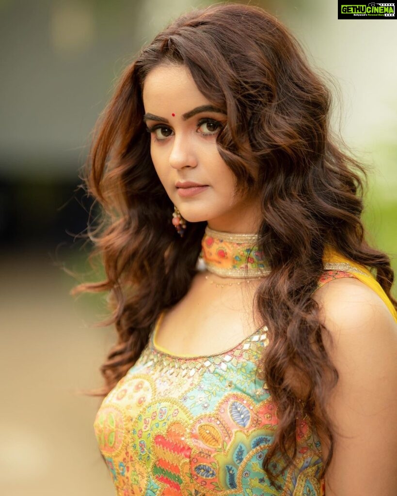 Charith Reddy Actress Chaitra Reddy HD Instagram Photos and Wallpapers June 2023 ...
