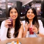 Charu Asopa Instagram - Step into the world of luxurious dining at GOMA, where every corner has been crafted to transport you to a world of indulgence and pleasure. #gomarestaurant #luxurydining #amazingexperience Radisson Mumbai Goregaon