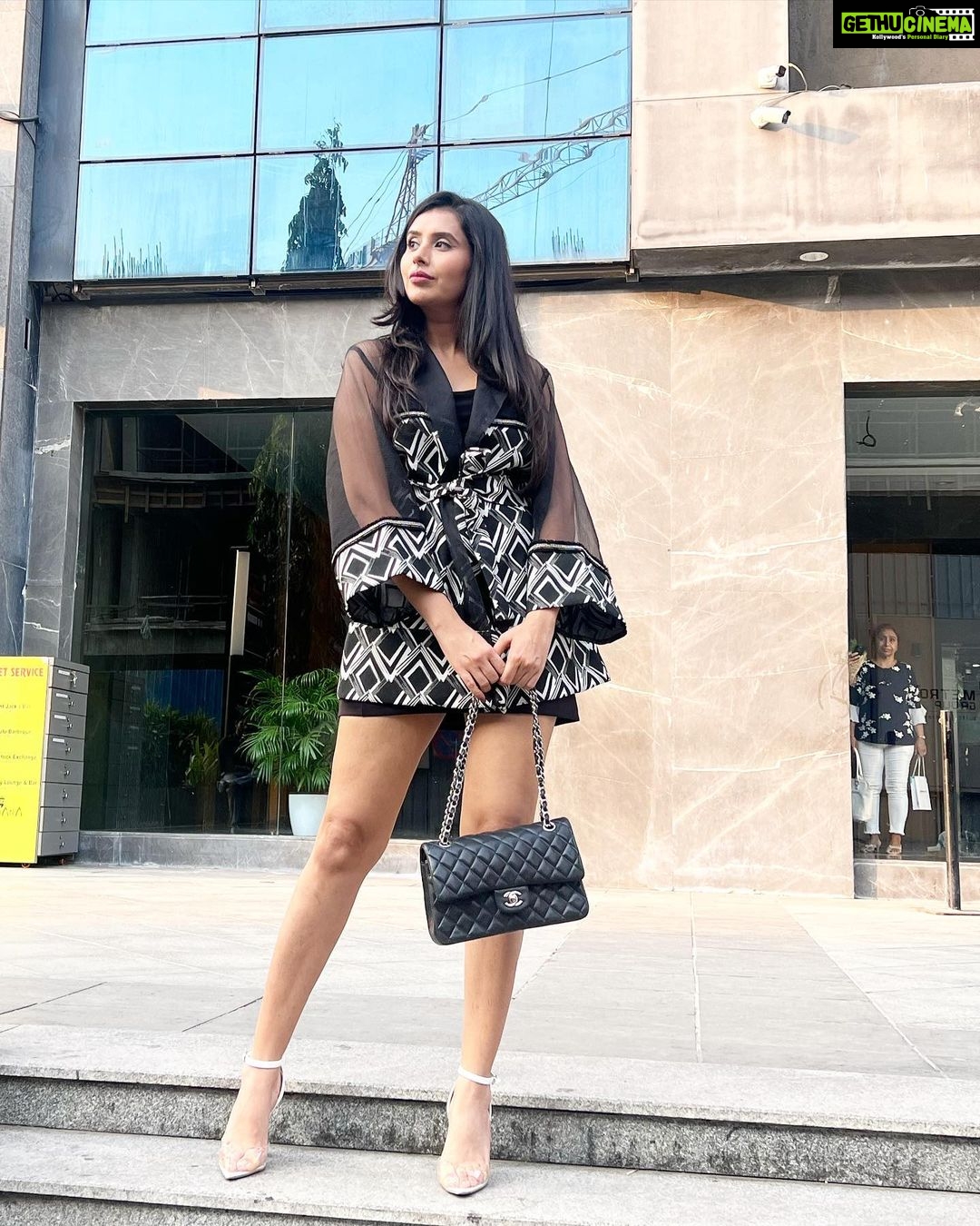 Charu Asopa Instagram - Spice up your life😉