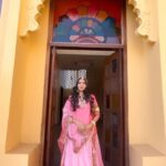 Charu Asopa Instagram - Outfit- @gaba_creation_byanjalisharma Makeup - @jass_makeover06 Bridal jewellery- @vivahbridaljewellery93 Photography- @memories_photography._ Location : @shrilokresort
