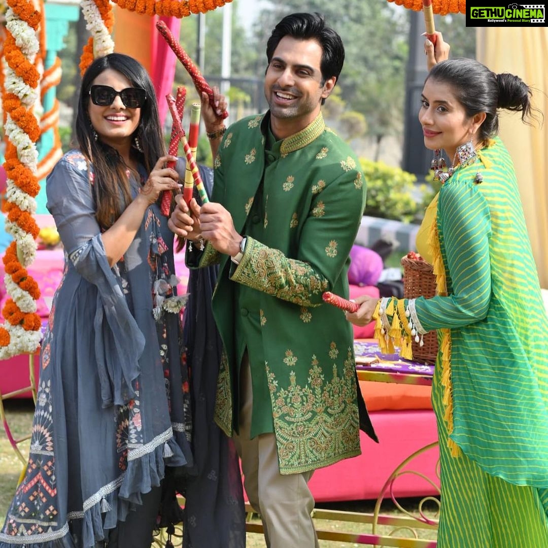 Charu Asopa Instagram - Some more pictures from the mehendi ceremony of friends wedding #ribbhukikirti