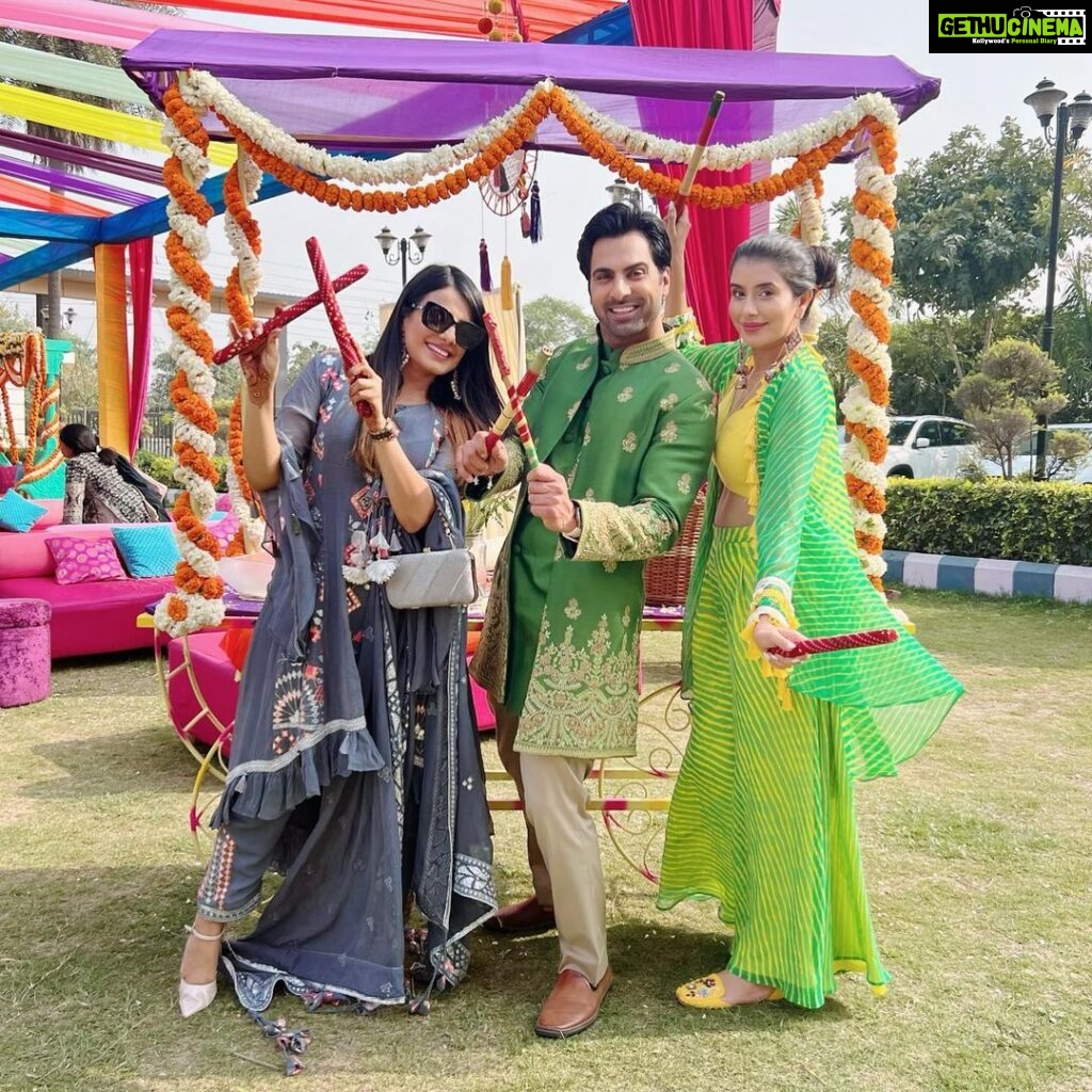 Charu Asopa Instagram - #ribbhukikirti #mehandiceremony