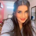 Charu Asopa Instagram - Hi 👋❤️