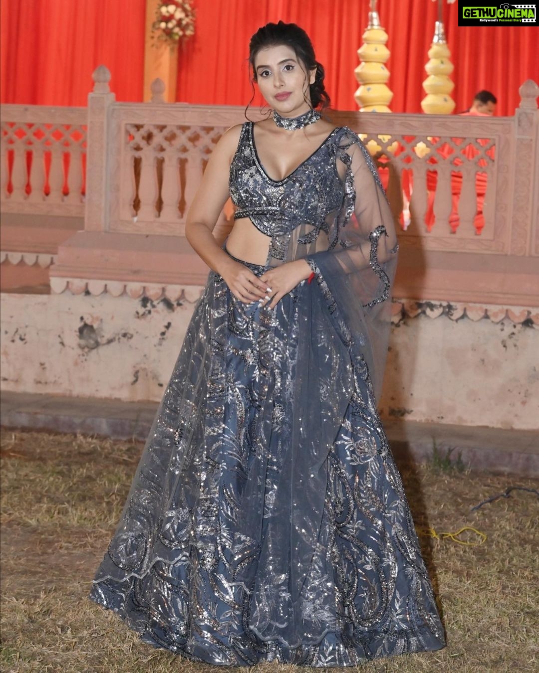 Charu Asopa Instagram - more pictures from the wedding ❤️😍