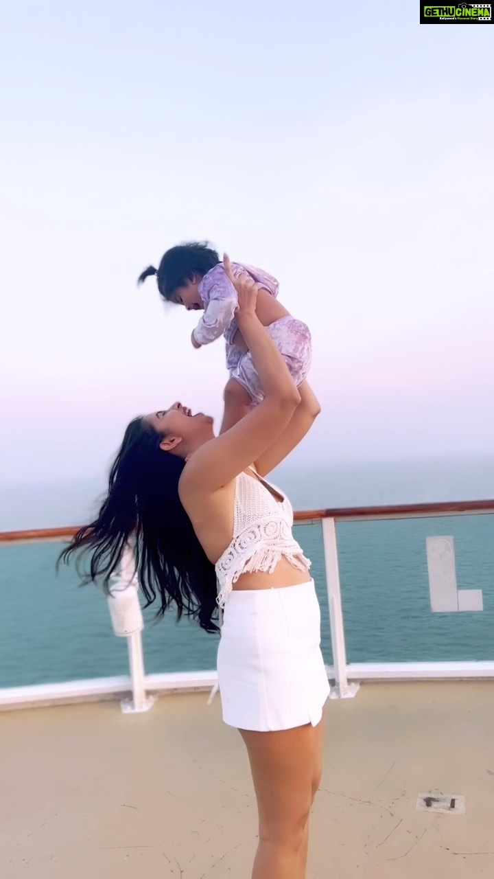 Charu Asopa Instagram - @cordeliacruises 🚢❤️