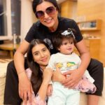 Charu Asopa Instagram - Happy birthday to the most amazing person I know👸🤗😘❤️ Happy birthday to the woman who taught me hard work, honesty, and generosity. Thank you for always offering me grace. You're truly the best. Love you didi. ❤️ @sushmitasen47