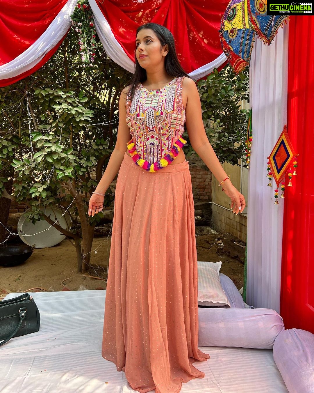 Charu Asopa Instagram - Haldi look👀 Bikaner