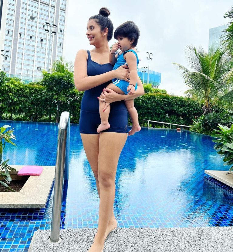 Charu Asopa Instagram - Me and my water baby 😘❤️🤗