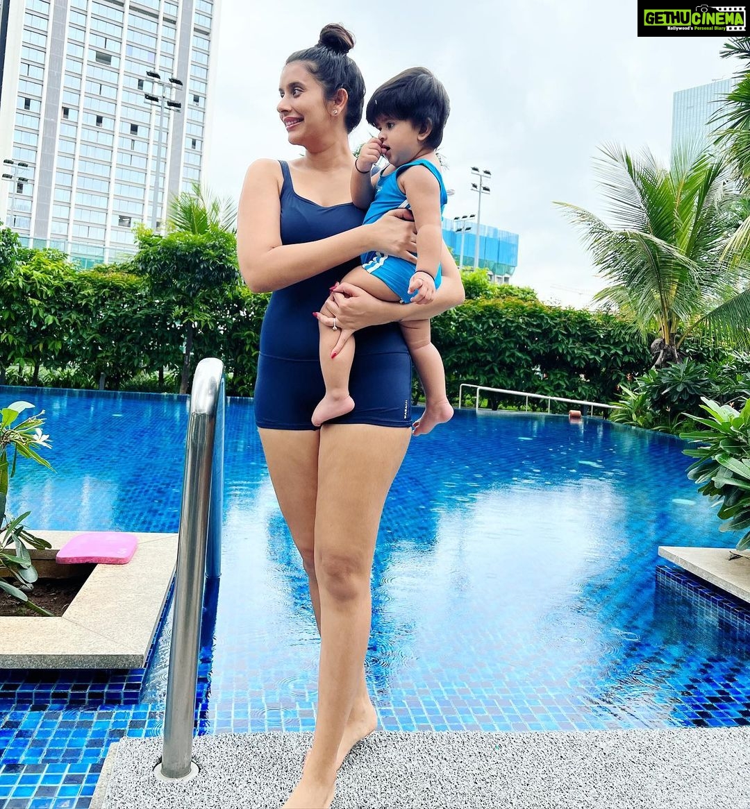Charu Asopa Instagram - Me and my water baby 😘❤️🤗