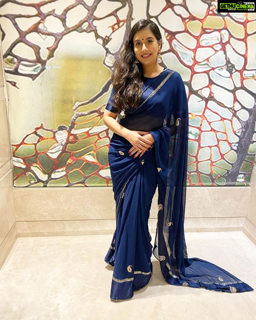 Charu Asopa Instagram - 💕. . . Clicked by husband Radisson Mumbai Goregaon