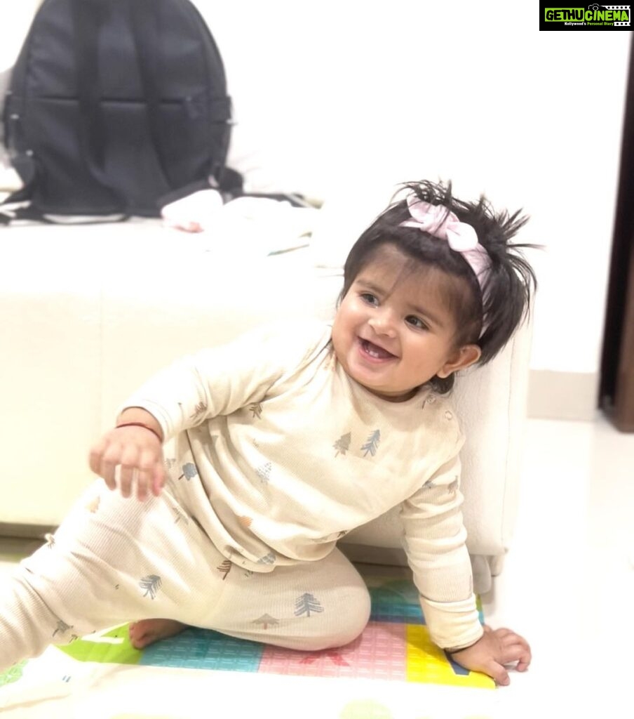 Charu Asopa Instagram - Happy bday my pyara sa bachha. may god bless you with all the happiness. Your smile is every thing to me , keep smiling my jaan. Thank you so much for choosing me as your mother. I feel so lucky and so blessed. love you my puchkoo❤️🧿