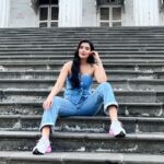Charu Asopa Instagram - Courage does not always roar. ... 😌 Mumbai - मुंबई