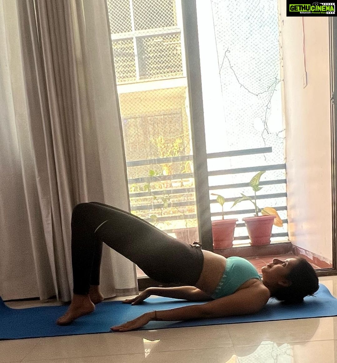 Charu Asopa Instagram - Some pictures from today’s workout from home❤️🧿 Bhilwara