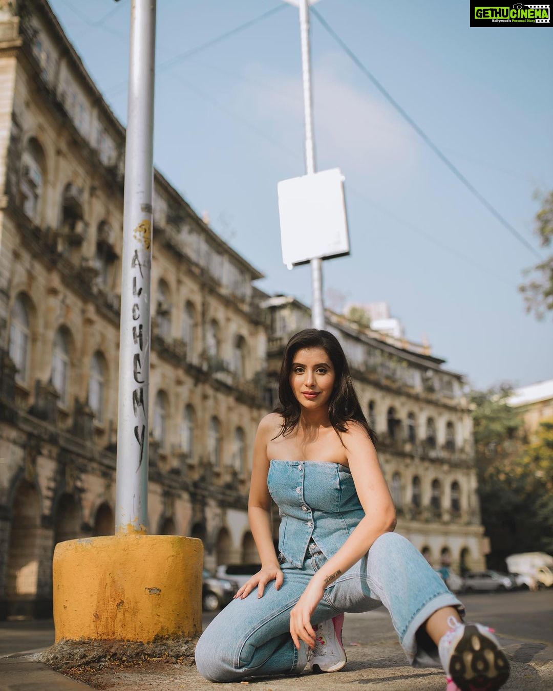Charu Asopa Instagram - Ye hai Bombay meri jaan❤️ Mumbai - मुंबई