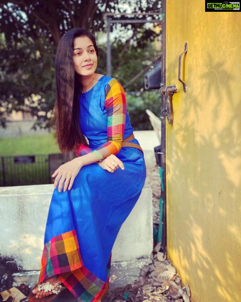 Chaya Singh Instagram - 💙 Thank u @gorgeousgirlgg Love the colour