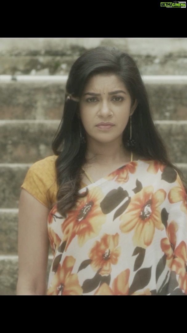 Chaya Singh Instagram - Thank u @ramesh.aravind.official sir for this wonderful project🙏🏼 thank U Ravi sir for being my guide even now. @venkysupremee thank u for this beautiful edit..🥰 Thank u to my directors Ramamurthy sir, @gani_shaz n Kumar sir for bearing with me🙏🏼 Thank u to my Dop @manohar_dop @kittykoushik_dop n @preethamtr for making look beautiful ☺️ To all my co-stars @vinaygowdatheactor @rekhakrishnappa @jayashree.s.raj @rashmi.hm1 @kaavya.shastry @gaurav.trivedi1 @anu_1356 for being equally crazy😜 @nithyaraam hv heard so much abt u. Wish to meet u soon🤗 Thank u @top_serial_reviews @udayatv @udaya_tv_updates @tamilserialsexpress @bangalore_times @kannadatvexpress @etimes_tv @nithya_kavyashastry_chayasingn @nithyaraam.darlng.fc @chayasinghmylife for ur immense support🙏🏼 Indebted to all my well wishers for ur immeasurable love n support 🙏🏼🙏🏼