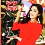 Chaya Singh Instagram - Let the holidays begin🎉 merry Christmas #christmastree #christmas #holiday #fun #celebration #sociallysun #udayatv