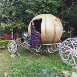 Chaya Singh Instagram – Living the childhood dream of being Cinderella 
#dream #cindrella #disney #childhood #atshoot #inbetweenshots #nandiniserial #bengalore Kanteerava Studio