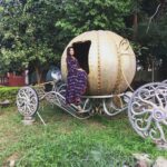 Chaya Singh Instagram - Living the childhood dream of being Cinderella #dream #cindrella #disney #childhood #atshoot #inbetweenshots #nandiniserial #bengalore Kanteerava Studio
