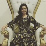 Chaya Singh Instagram - Don’t downgrade ur dream just to fit ur reality, upgrade ur conviction to match ur destiny. #mondaymotivation #dreambig #selflove #queen #conviction