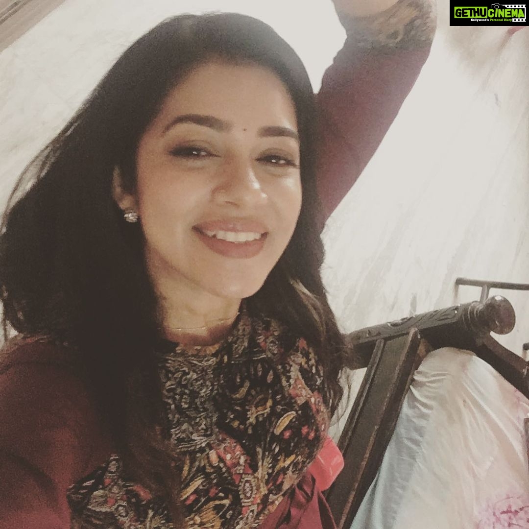 Chaya Singh Instagram - There is always a reason to smile, mine....it’s sunday😃 wats urs? #sundayfunday #smiles #joyous #positivevibes