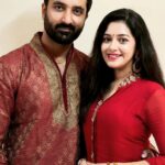 Chaya Singh Instagram – Happy Deepawali u all🪔 
#festival #ootd #celebration #diwali #deepawali #picoftheday #couplegoals #twining